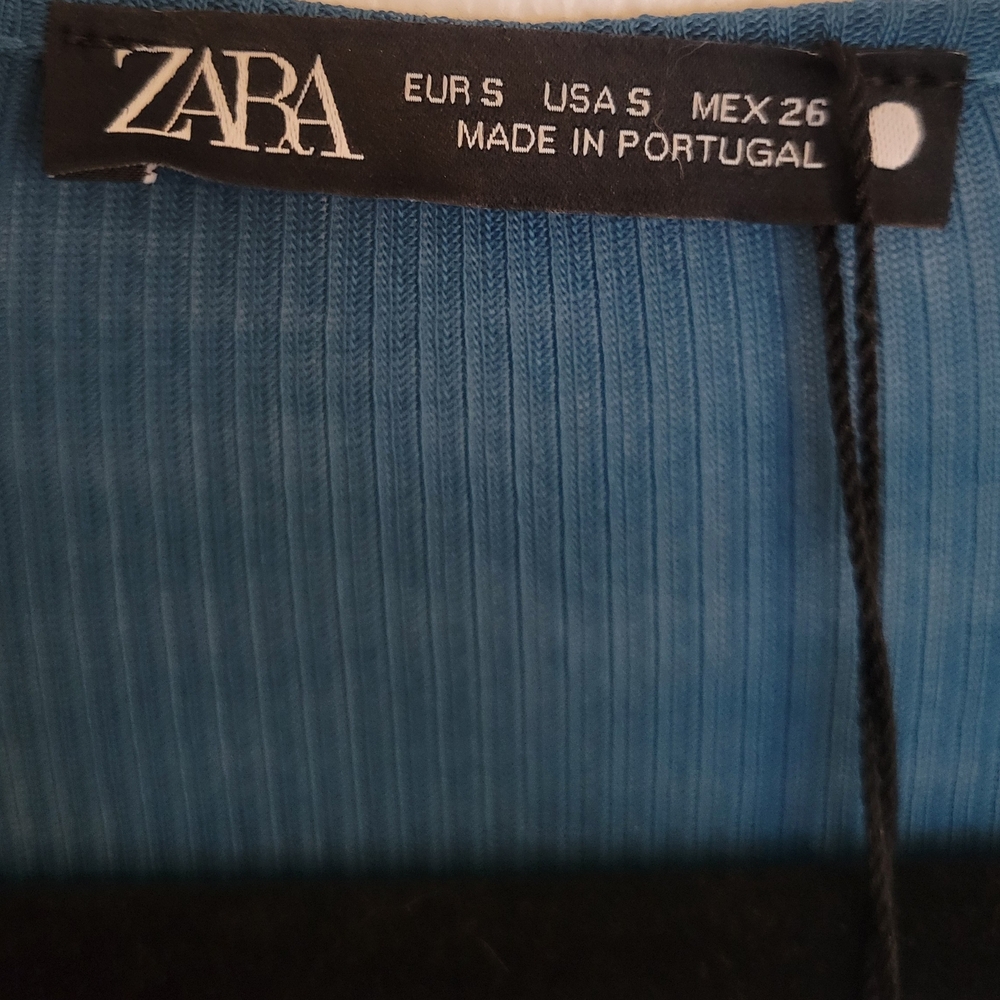NWT. Zara Teal V-Neck Long Sleeve Top. Size S. - Picture 6 of 6